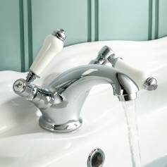 Regal Chrome Traditional Basin Sink Lever Mixer Tap 