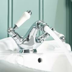 Regal Traditional Bathroom Chrome Lever Toilet Bidet Mixer Tap 