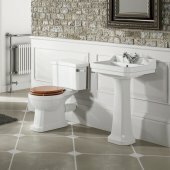 Georgia Traditional Close Coupled Toilet and Pedestal Basin Set - Oak Seat